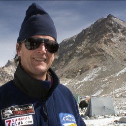 Eye To Eye With Everest: Death On A Mountain